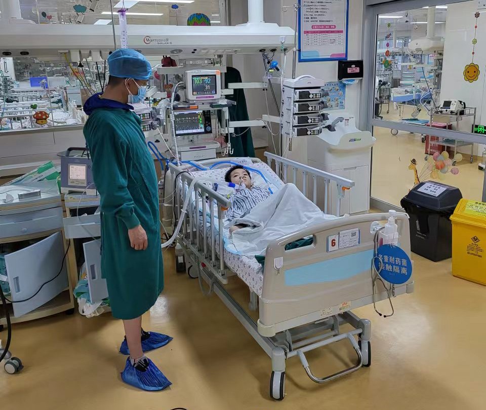 枝江市跨省救护车出租公司