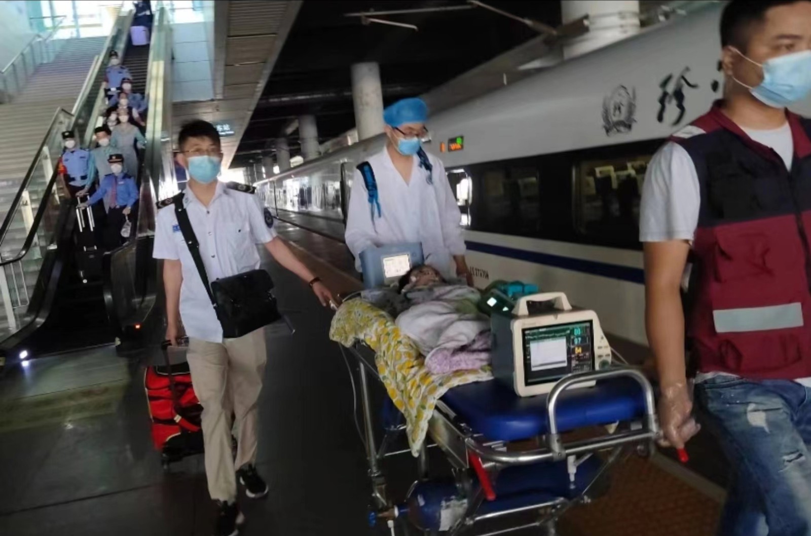 枝江市高铁转运公司